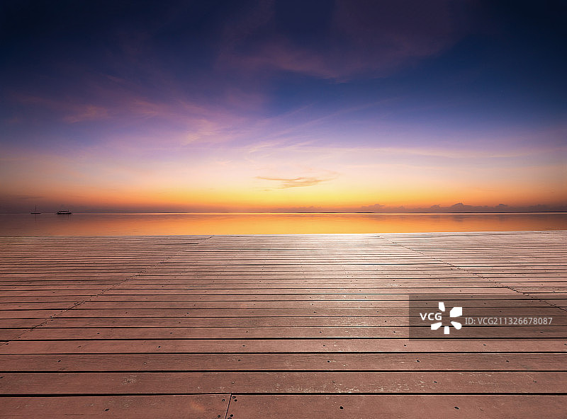 户外停车场图片素材