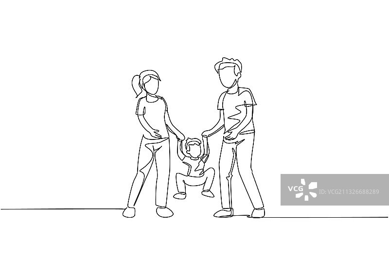 年轻父母抱着孩子单线画图片素材