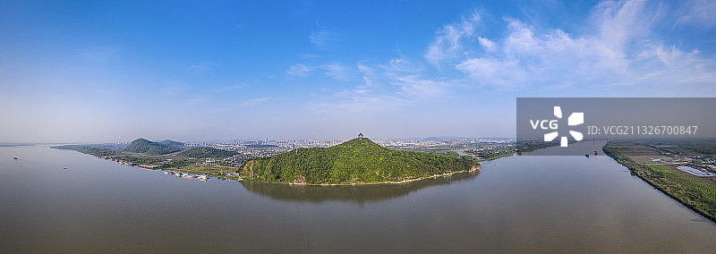 翠螺出大江图片素材