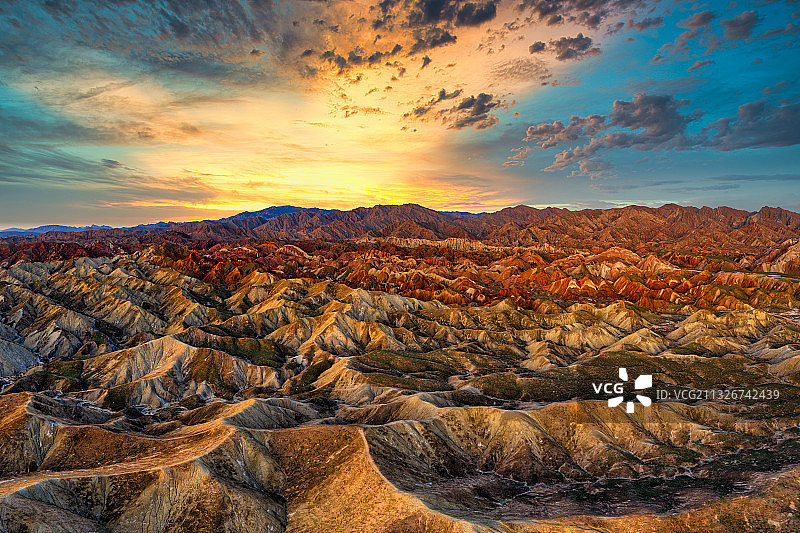 甘肃张掖七彩丹霞地貌航拍图片素材