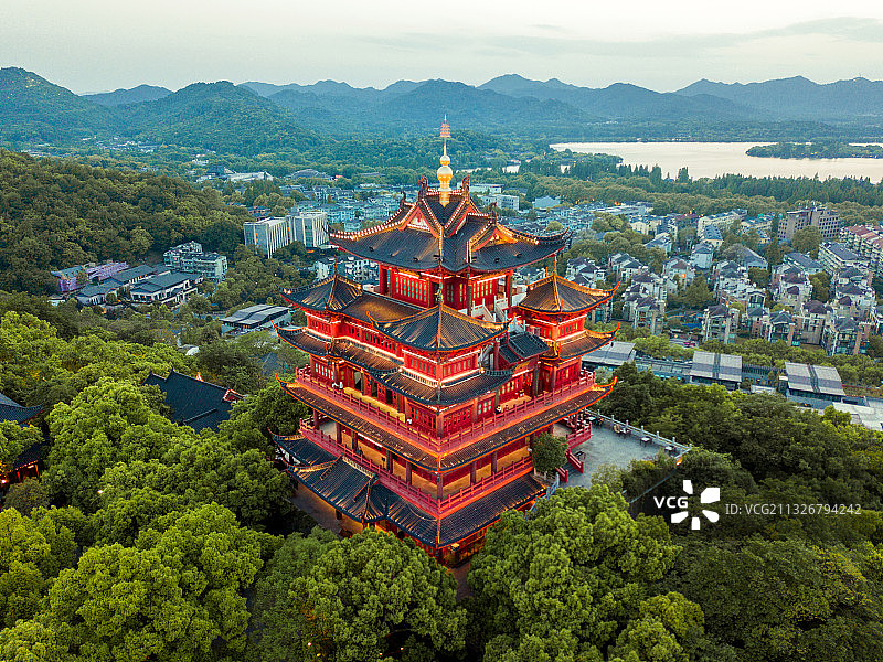杭州吴山城隍阁航拍图片素材