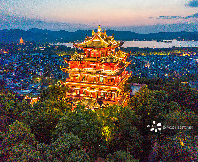 杭州吴山城隍阁航拍图片素材