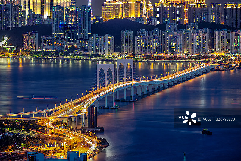 中国澳门城市风光天际线繁华夜景图片素材
