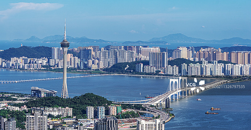 中国澳门塔和西湾大桥城市建筑风光图片素材