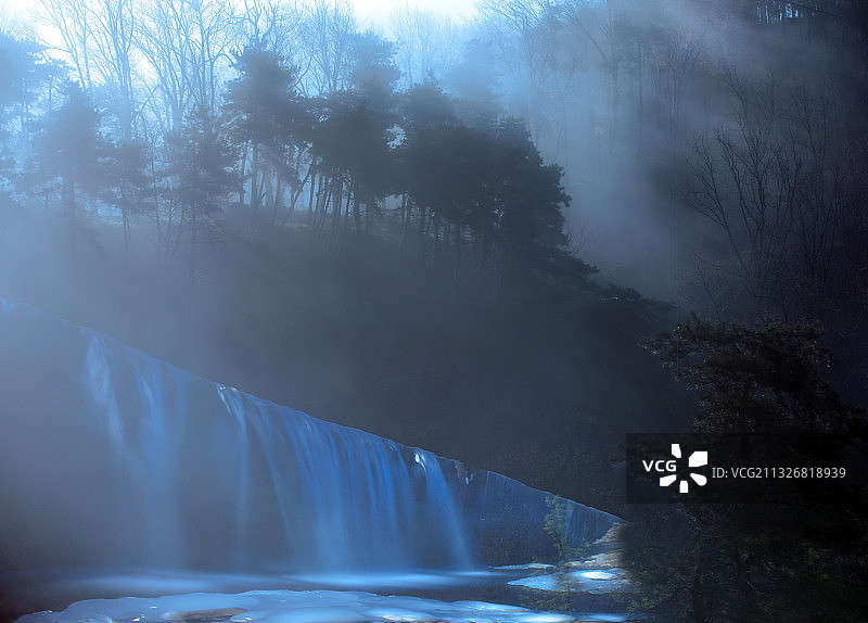 明月松间照图片素材