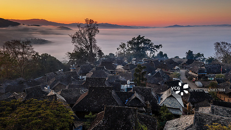 景迈山日出云海图片素材