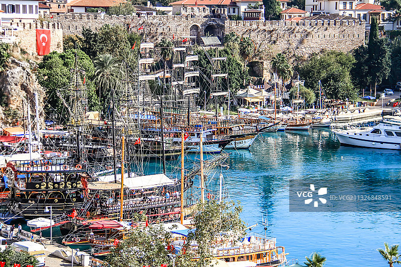 土耳其伊斯坦布尔安塔利亚港图片素材
