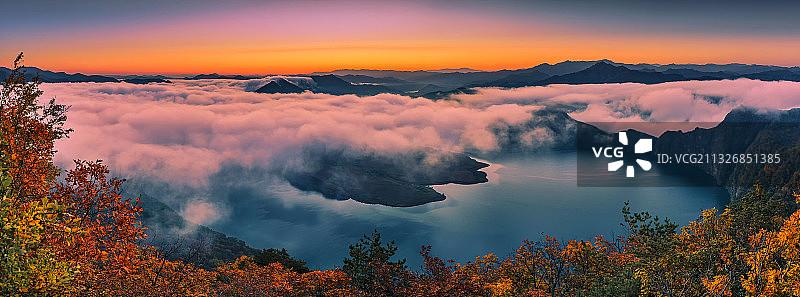 吉林省通化市爱家太极湾图片素材