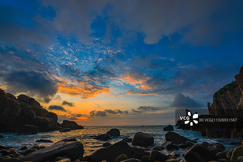 三盘尾日出图片素材