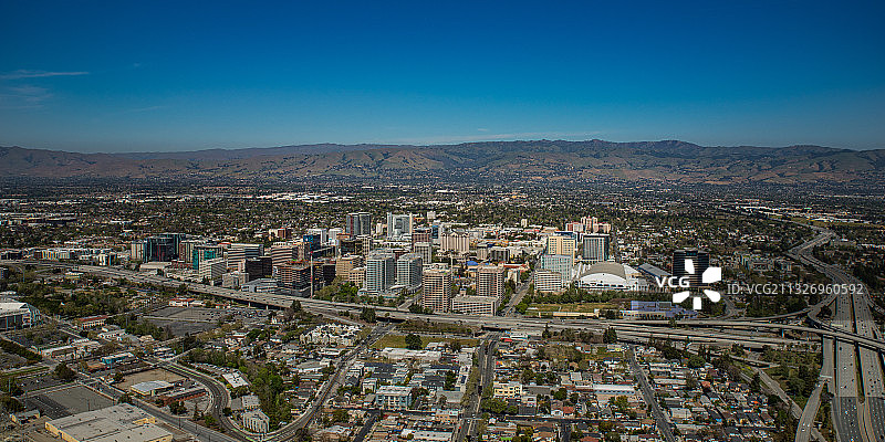 圣何塞市中心城市天际线航拍（含谷歌、eBay、Adobe）图片素材