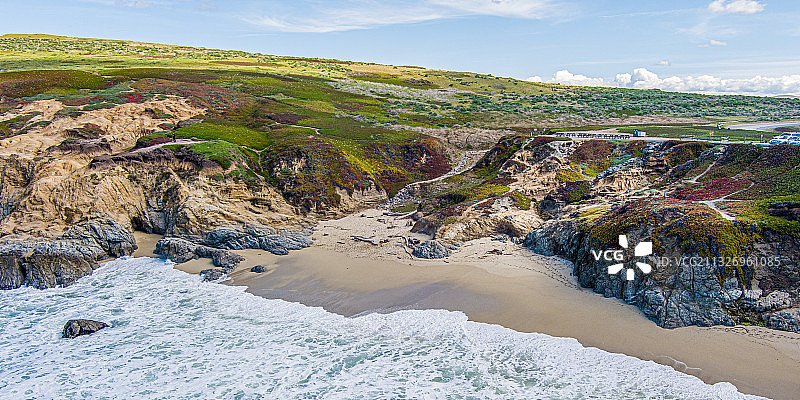 索诺玛海岸鸟瞰：加利福尼亚州索诺玛县博德加海岬图片素材