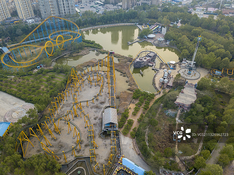 河南省郑州世纪欢乐园航拍视角图片素材