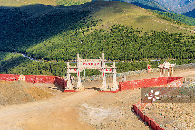 中国山西忻州五台山东台望海寺图片素材