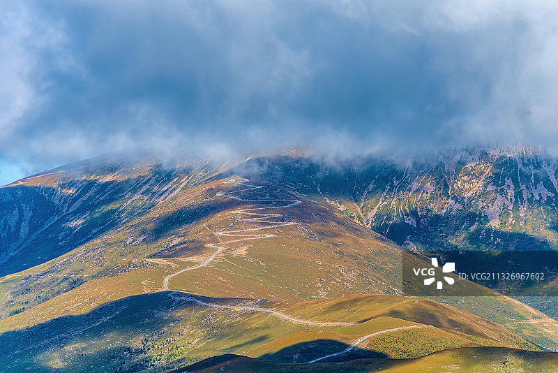 中国山西忻州五台山东台山景风光图片素材