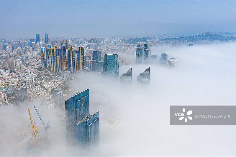 青岛城市平流雾图片素材