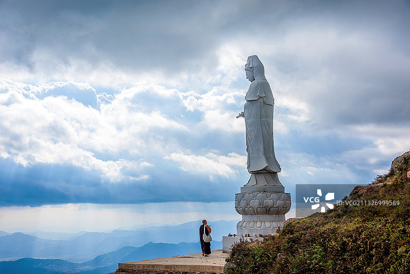 中国山西忻州五台山南台普济寺露天观音图片素材