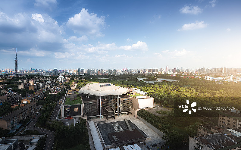 湖南省博物馆烈士公园日落金色时刻蓝天白云图片素材