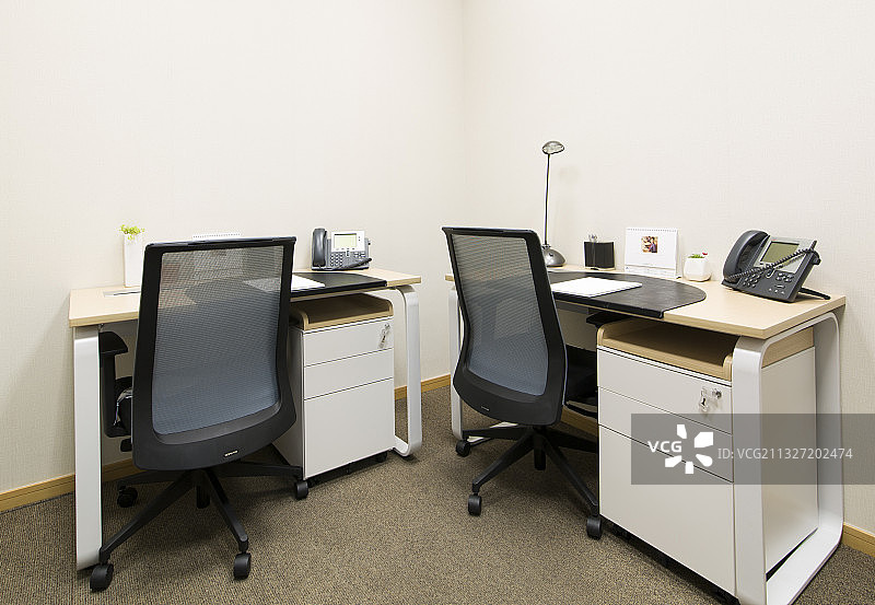 现代办公室，轻办公图片素材