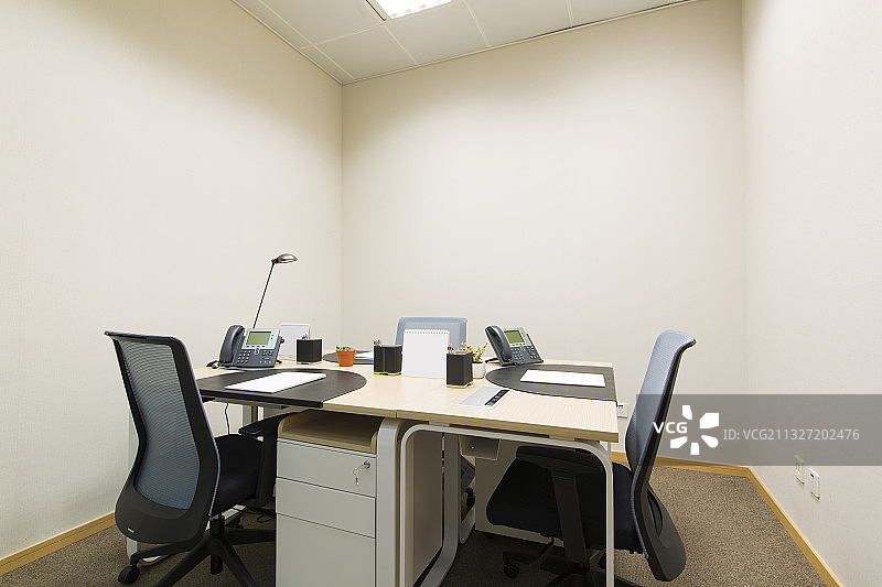 现代办公室，轻办公图片素材