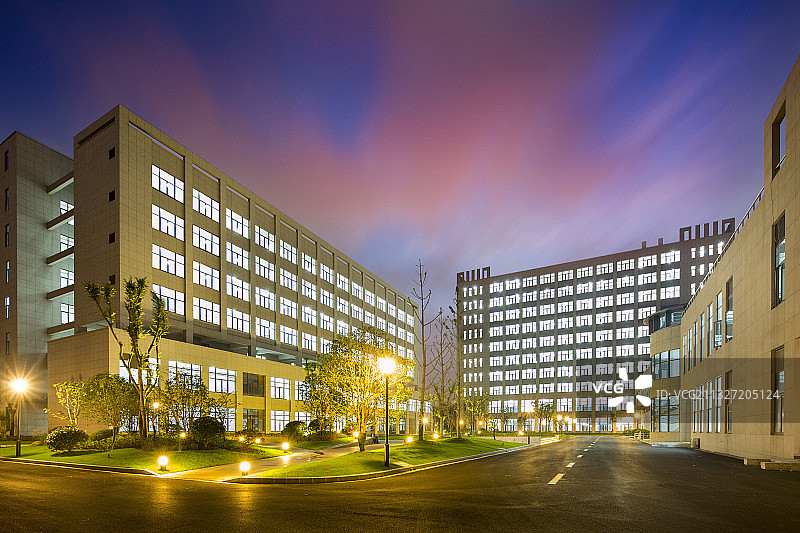 工业厂房办公楼图片素材