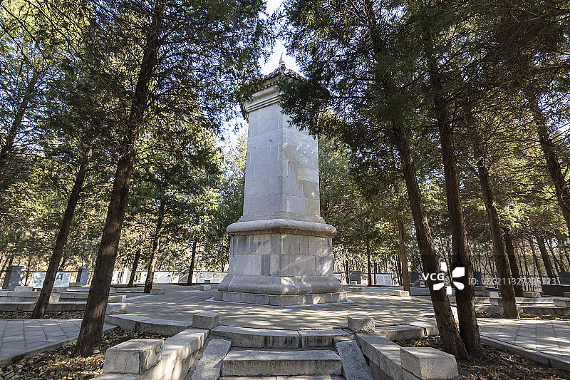 北京市圆明园遗址公园三一八烈士墓三一八烈士纪念碑图片素材