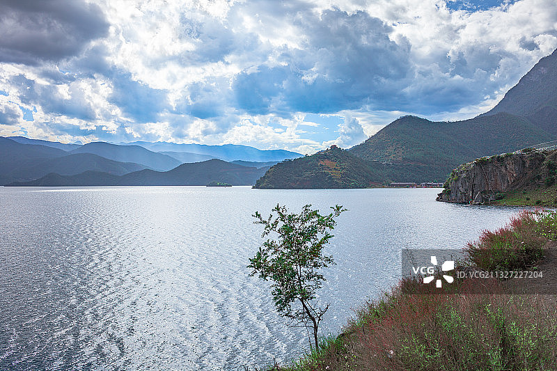 云南丽江沪沽湖景区图片素材