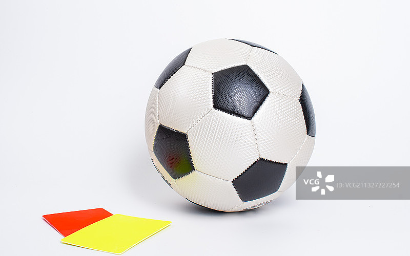 足球和红黄牌图片素材