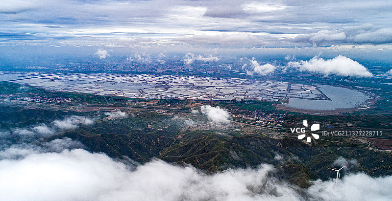 盐湖风云图片素材