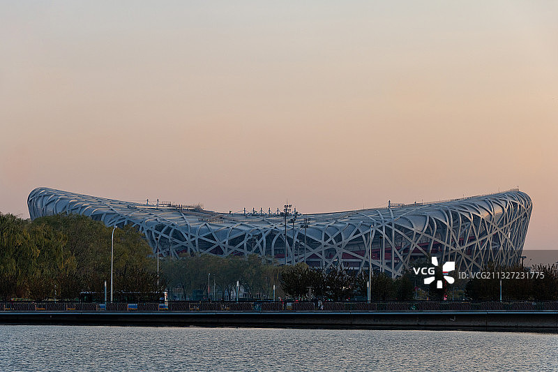 远眺鸟巢图片素材