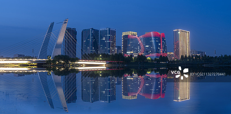 郑州龙子湖夜景图片素材