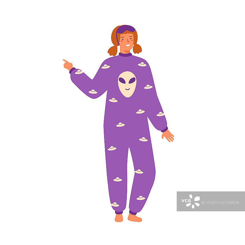 身穿舒适睡衣的快乐年轻女子图片素材