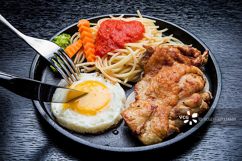 一份即食食品套餐图片素材