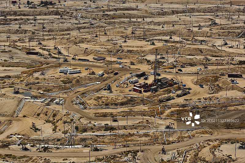 加利福尼亚州克恩县奥尔代尔油田气候变化石油钻探图片素材
