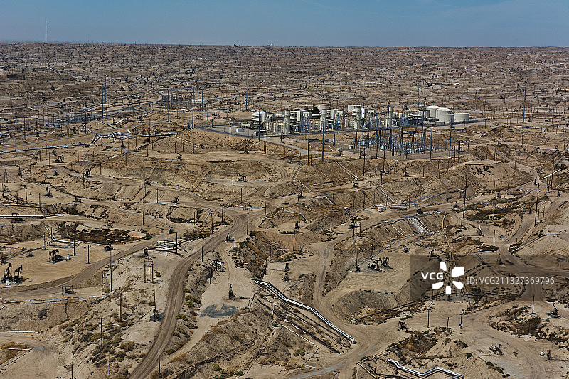 加利福尼亚州克恩县奥尔代尔油田气候变化石油钻探图片素材