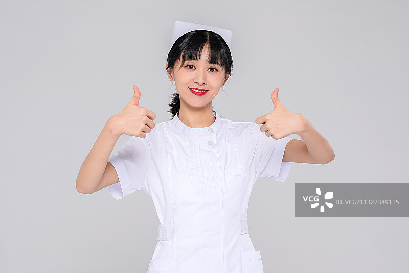 年轻的女护士图片素材