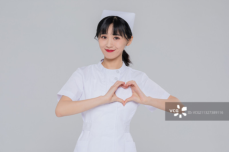 年轻的女护士图片素材