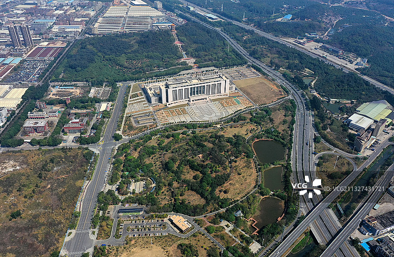 广东省东莞市厚街镇福神岗公园和政府服务中心航拍图片素材