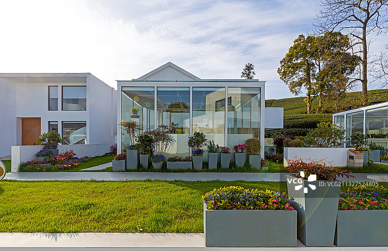 现代时尚民宿花园图片素材