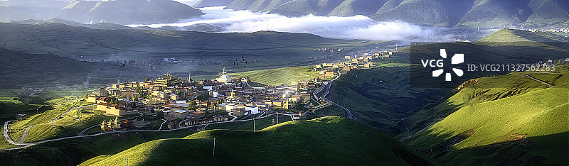 阿坝县--朗依寺图片素材