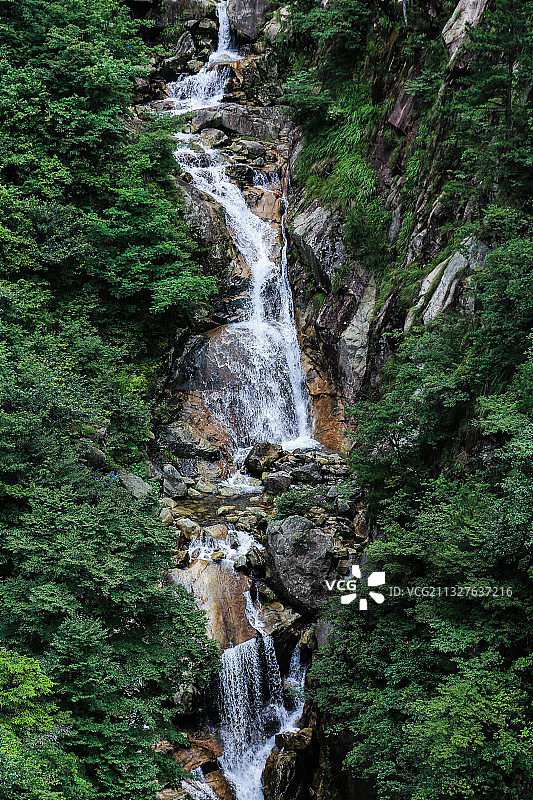 临安大明山瀑布图片素材