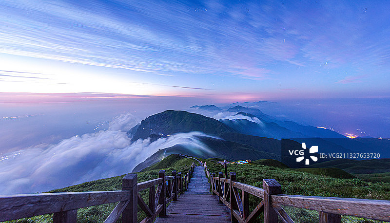 暮色武功山图片素材