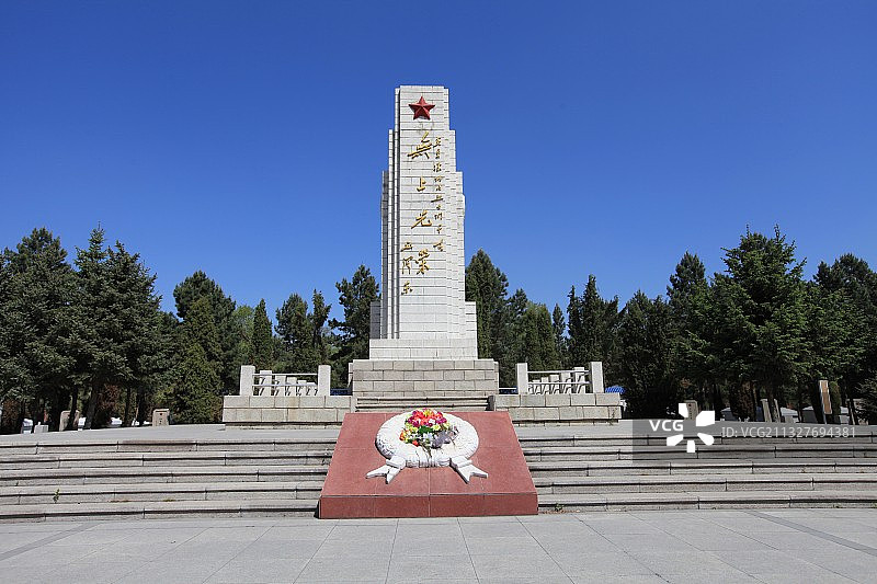 黑龙江省齐齐哈尔市西满革命烈士陵园纪念碑图片素材