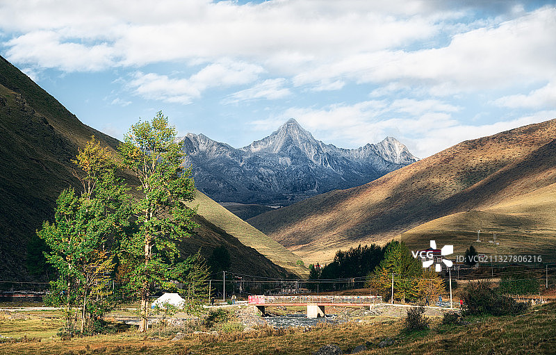 新都桥风景图片素材