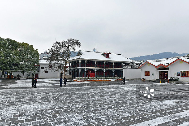 贵州省遵义市，遵义会议会址雪景图片素材