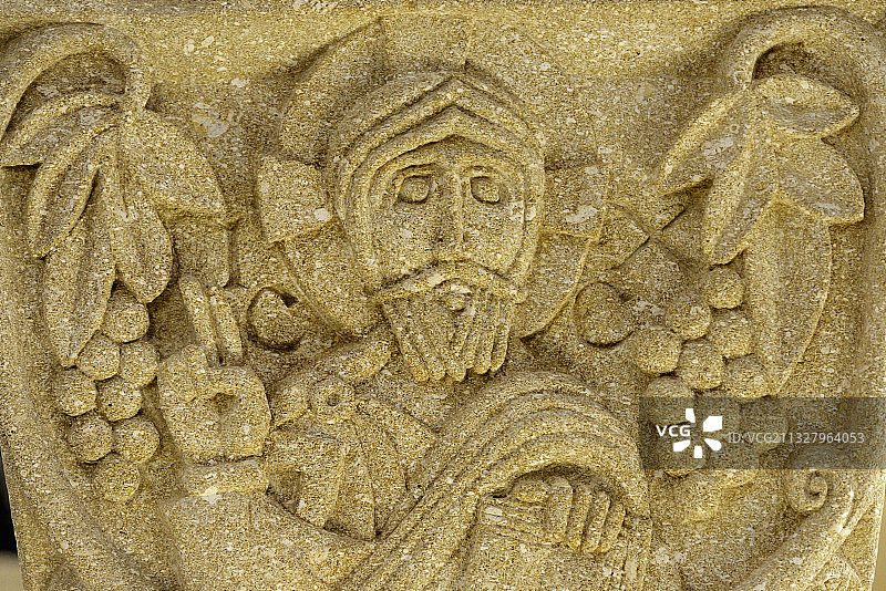 朗斯加尔德索兰东正教修道院教堂雕刻的首都图片素材