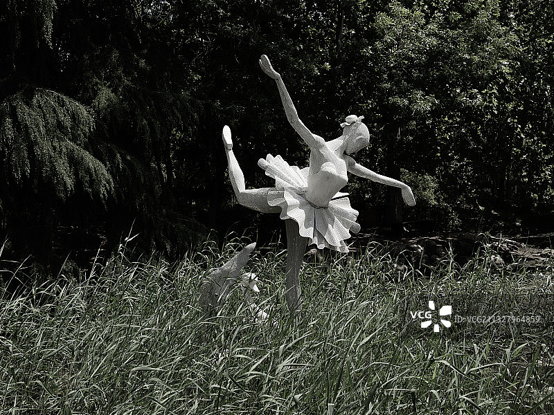 河南省郑州市惠济区古树苑图片素材