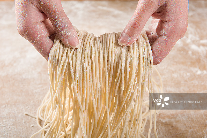 手工拉面细面条图片素材