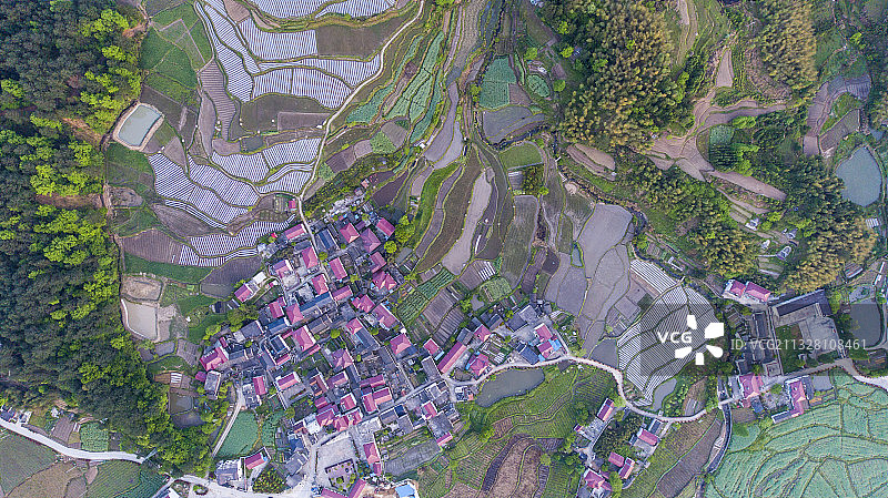 航拍中国安徽宣城市旌德县版书镇龙川村山地梯田风光图片素材