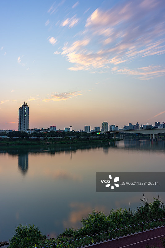 邕江的傍晚图片素材