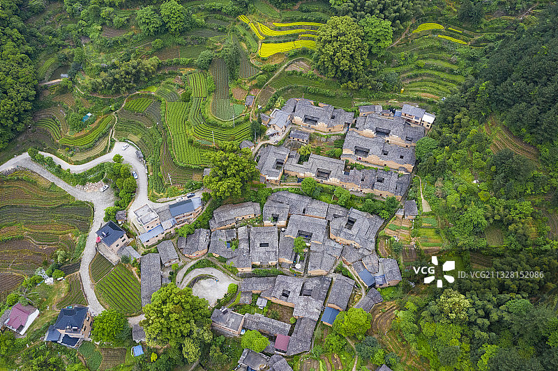 江南黄墙砖瓦古村落（松阳杨家堂村）图片素材